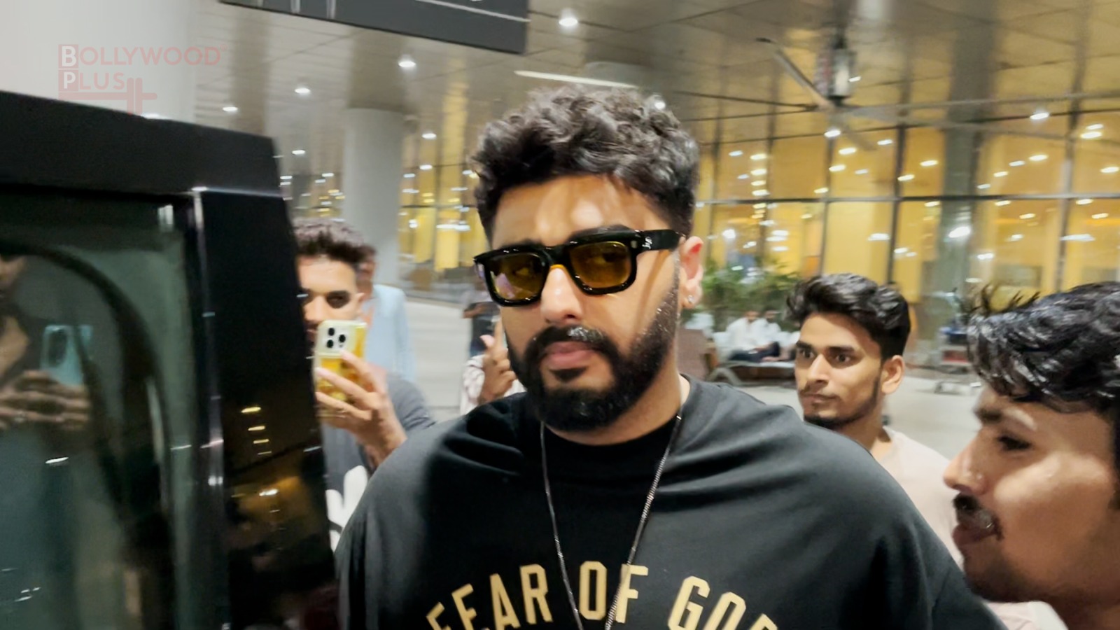 Arjun Kapoor Spotted At Mumbai Airport