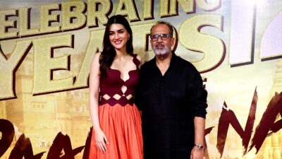 Kriti Sanon & Aanand L Rai at the Screening of Raanjhanaa Celebrating 12 Years