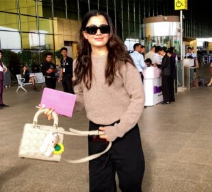Rashmika Mandanna Flying From Mumbai Spotted At Airport