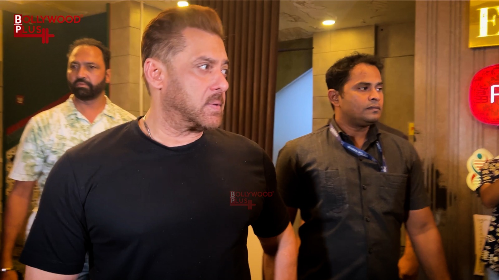 Salman Khan At Sangeeta Bijlani Birthday Party